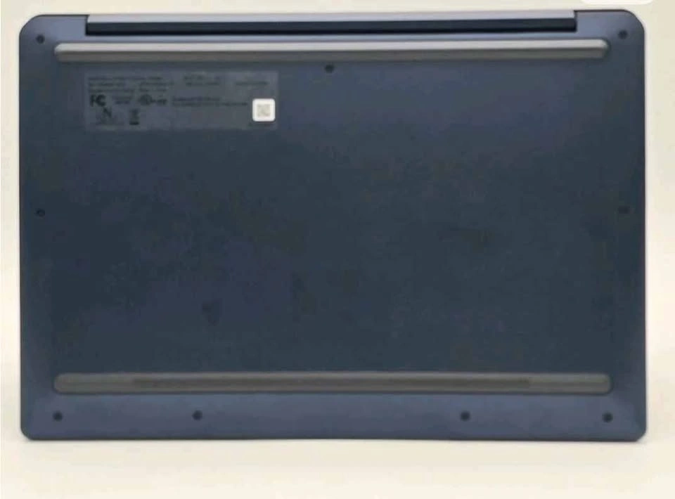 New Lenovo IdeaPad Slim 3 14" Chromebook (4GB RAM, 128GB) - photo 4