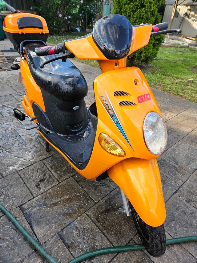 Gio Italia eMoped, eBike, eScooter, with Charger, No battery - photo 5