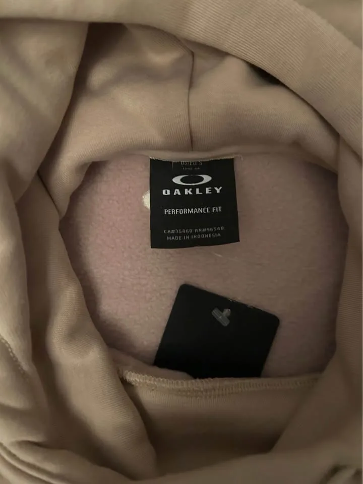 Oakley Hoody image indicator(2)