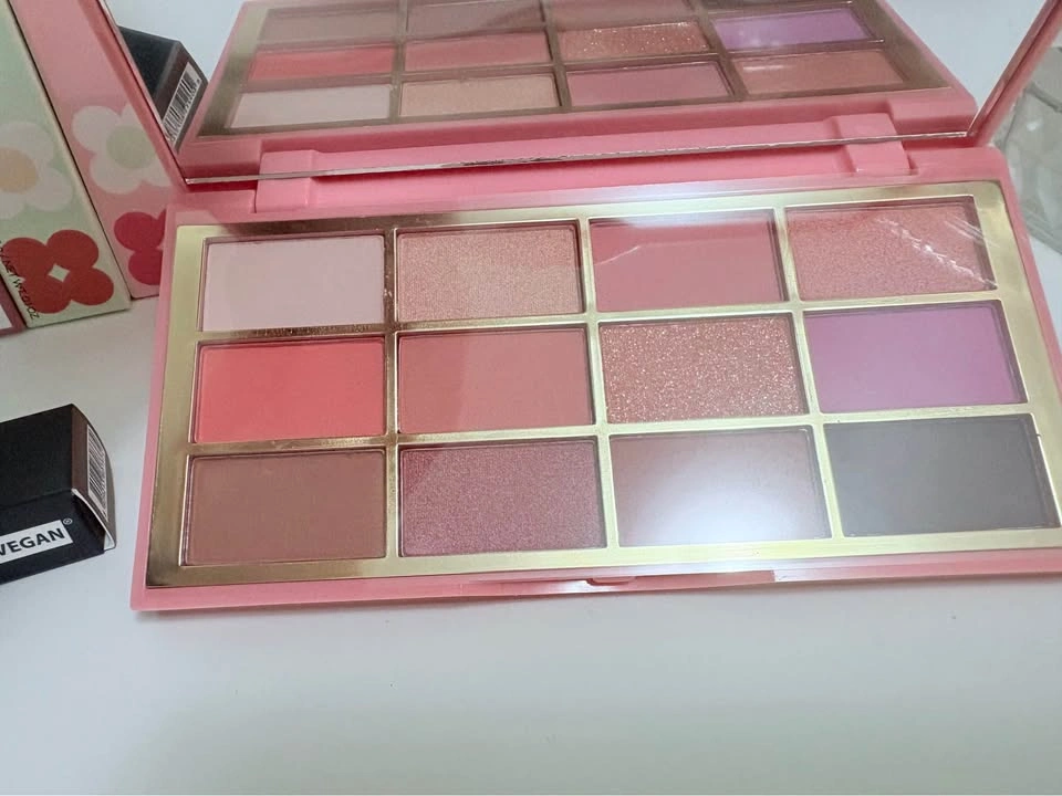Korean makeup BNIB BUNDLE - photo 3
