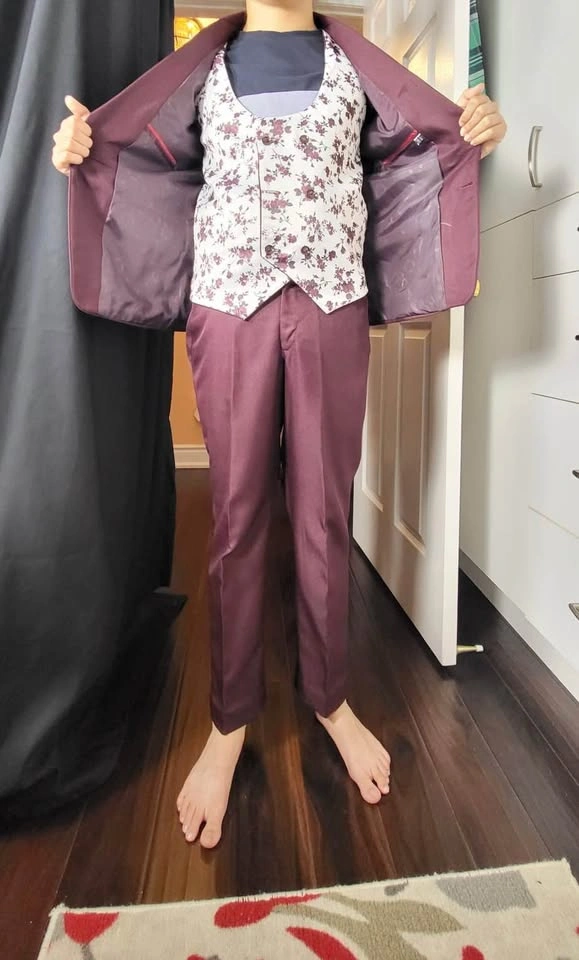 Boys 3pc suit maroon coloured - photo 5