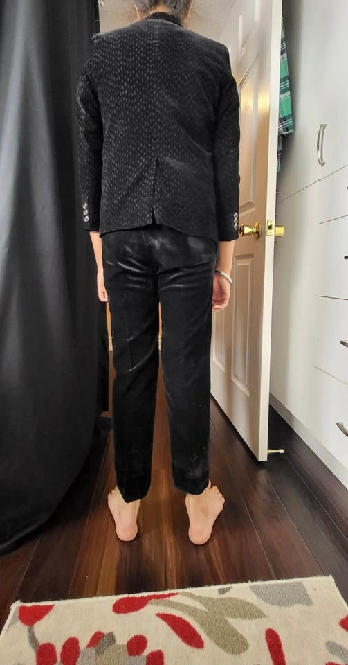 Black velvet dress suit (3pc) - photo 3