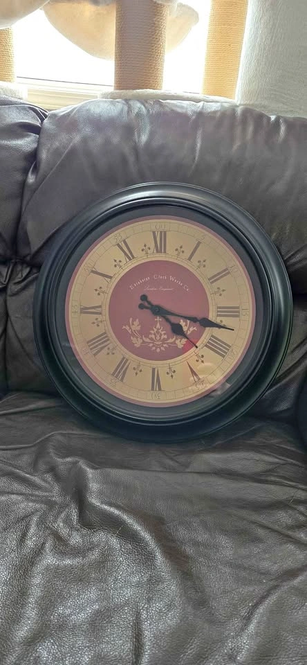 Clock great condition