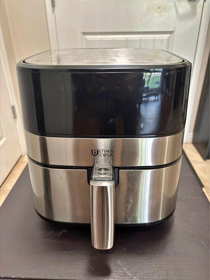 Digital Air Fryer 5L/5.2QT Excellent condition, no scratches