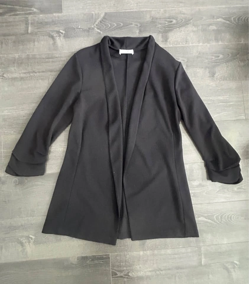 SEVEN SISTERS Black Open Front Ruched Sleeve Blazer - Small - photo 3