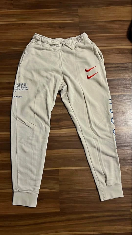 Nike Sportswear Swoosh Joggers