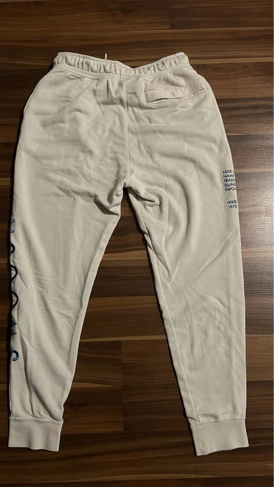 Nike Sportswear Swoosh Joggers - photo 2