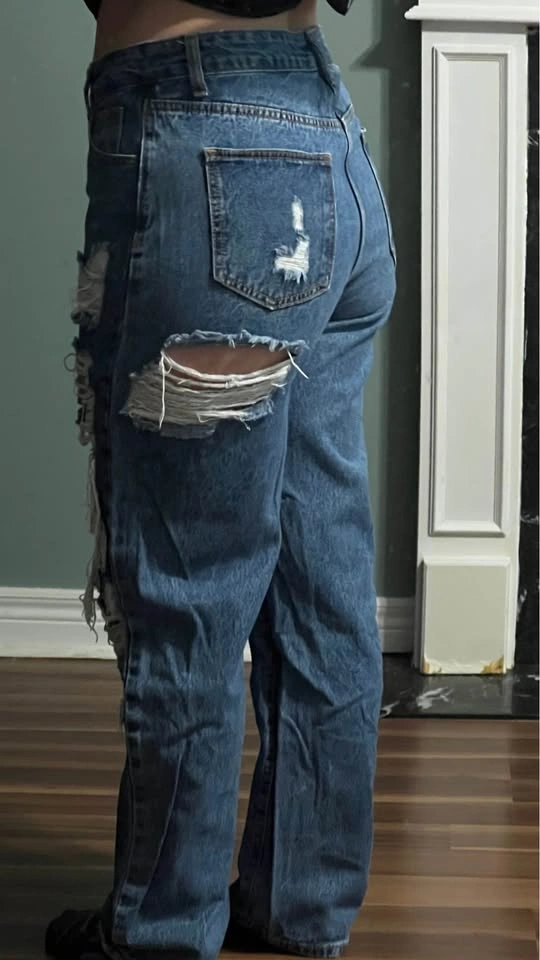 SHEIN Distressed denim jeans - photo 2
