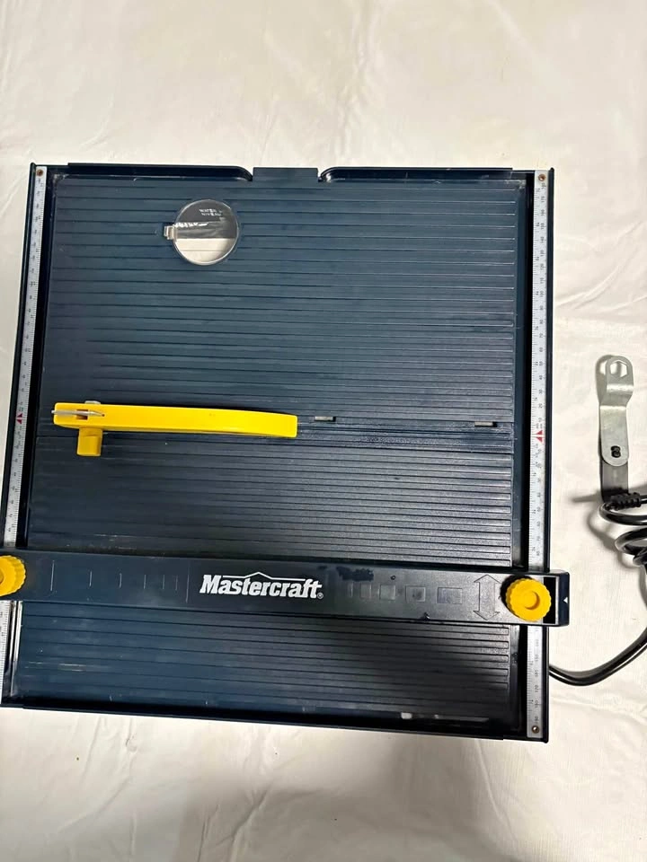 Mastercraft 4 1/2” wet tile saw