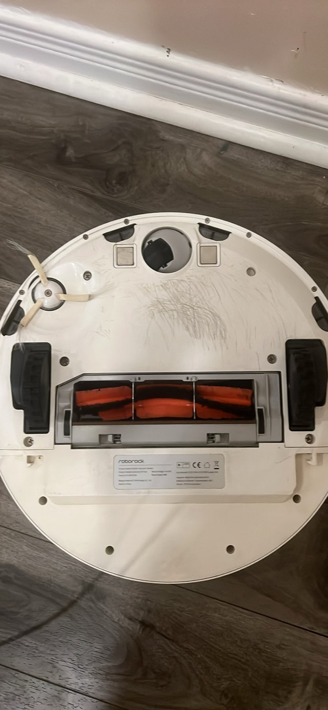 Roborock S6 Pure robot vacuum + mop w/ charger & extra parts - photo 2