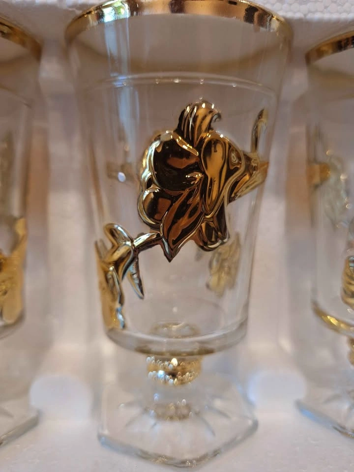 New 6-Piece Gold Flower decorated Floral Glassware Set - photo 4