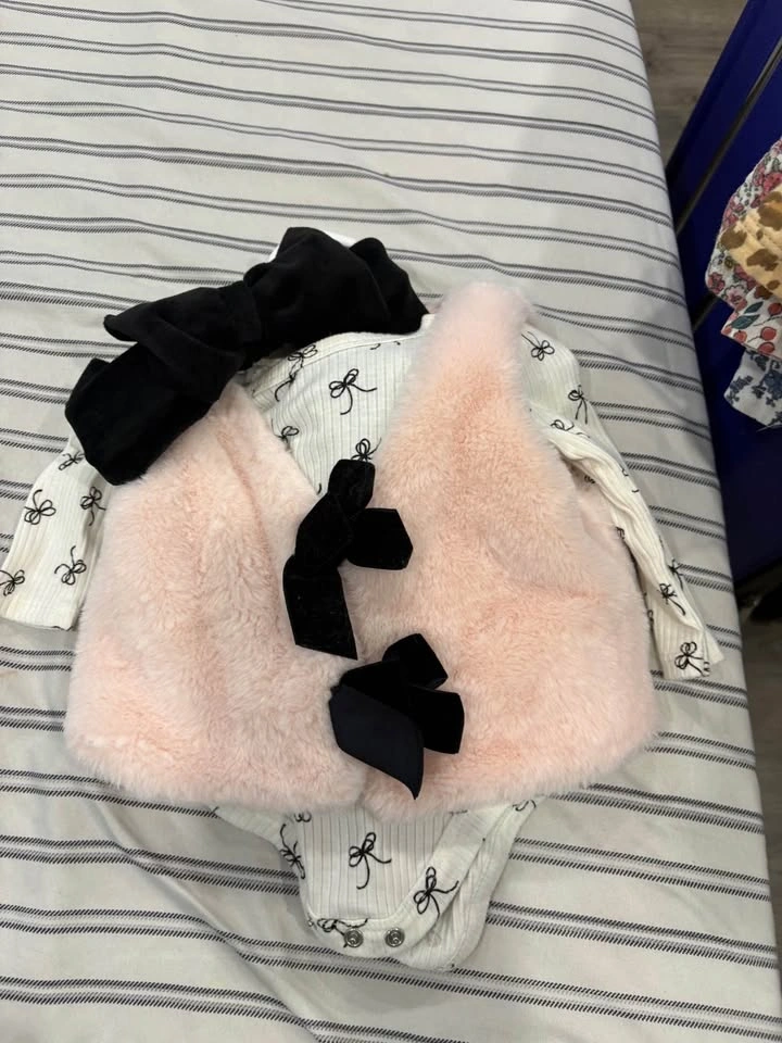 Baby Girl Floral and Knit Dress Bundle - photo 5