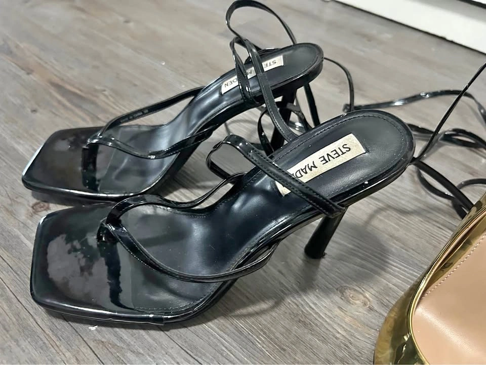 Steve Madden Size 9 Strappy Square-Toe Heels