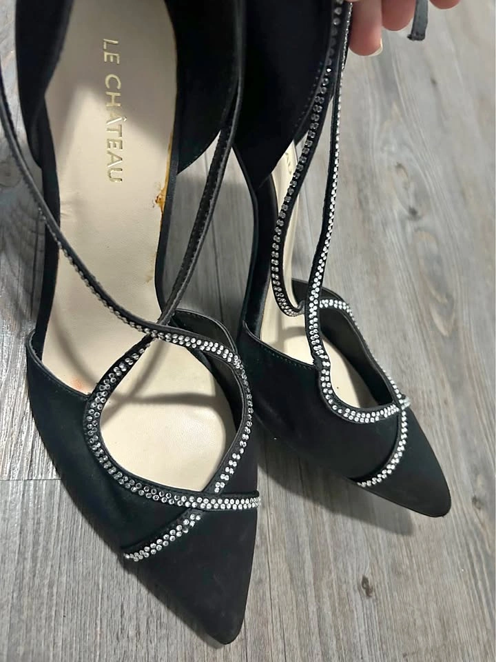 Le Chateau Black Heels Size 9