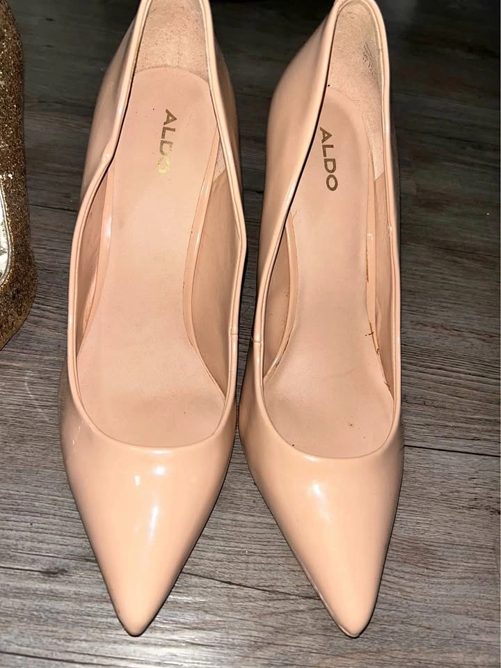 Aldo stiletto heel size 11 very comfortable!