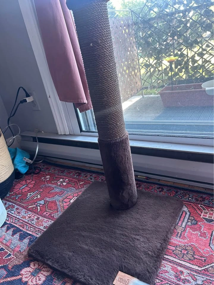 Noba Cat Scratching Post - photo 2