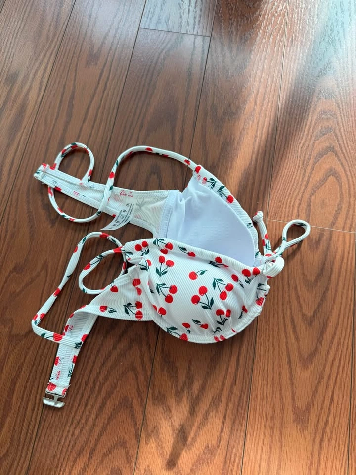 Cherry Bikini Top - photo 3