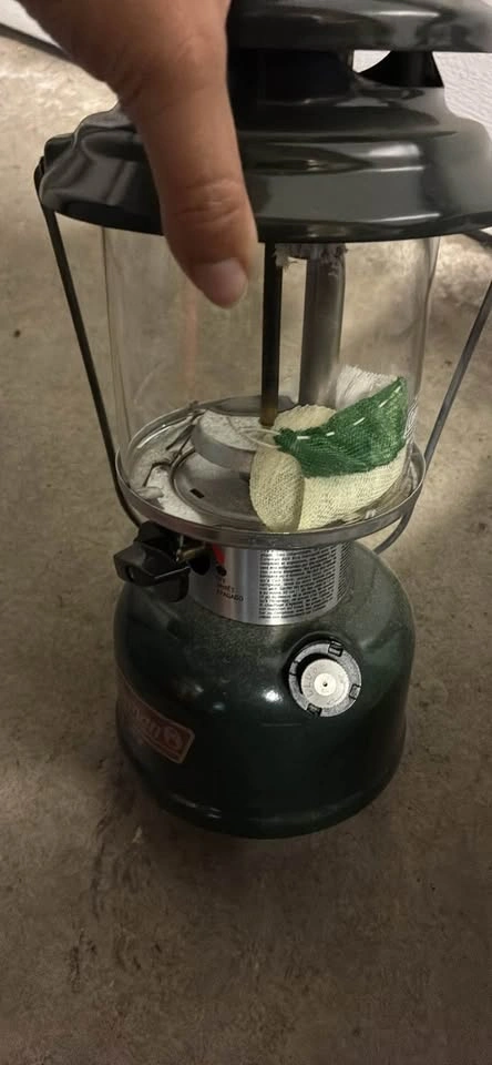 Brand New Vintage Coleman Two-Mantle Gas Lantern - photo 3