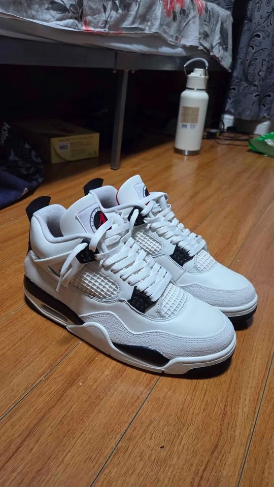 Jordan Air Jordan 4 Retro OG FC