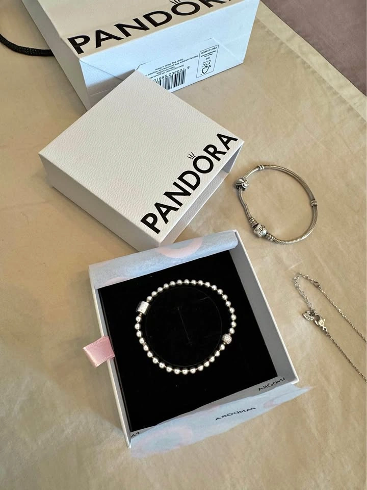Women’s Jewelry (Pandora & Swarovski)