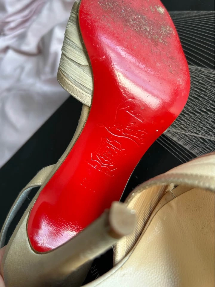 Talon christian louboutin red bottom heels size 37 - photo 4