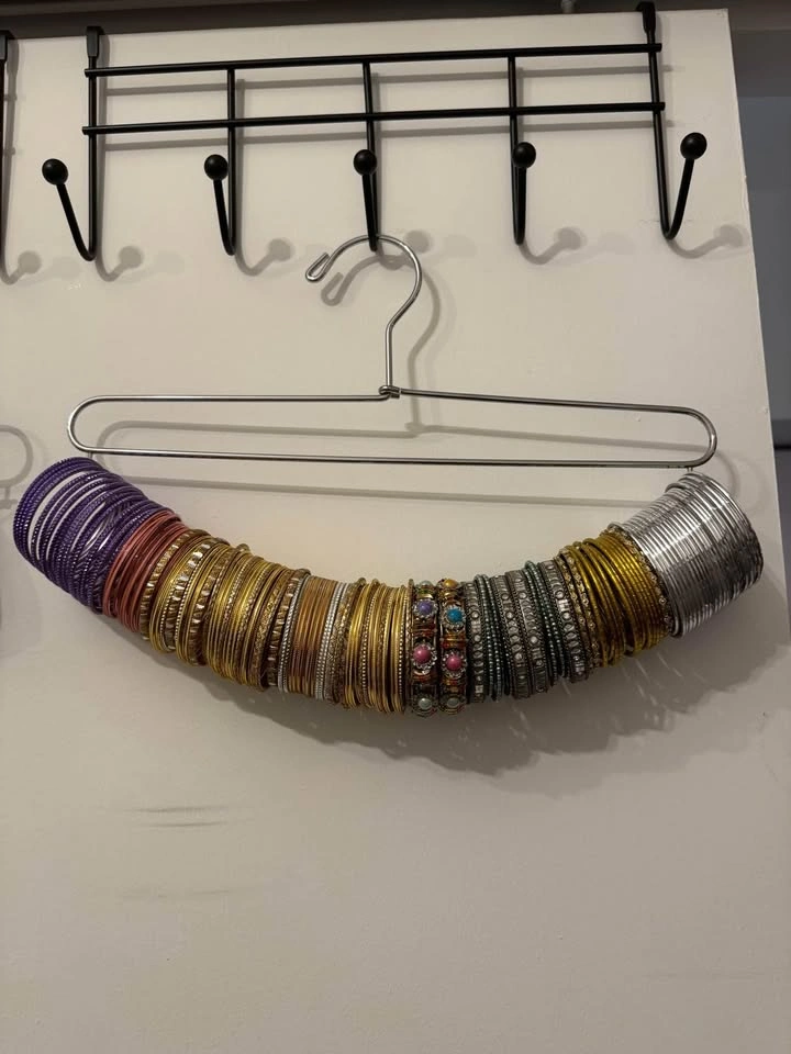 Women’s Jewelry/ Bangles - photo 2
