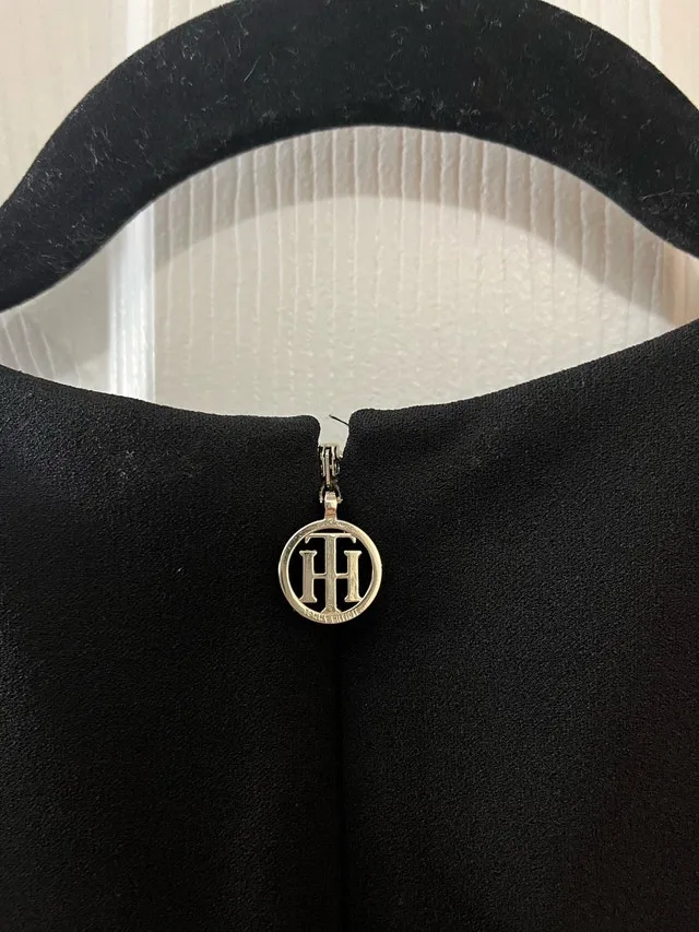 Tommy Hilfiger Black Ruffle Dress. Size: 8 - photo 3