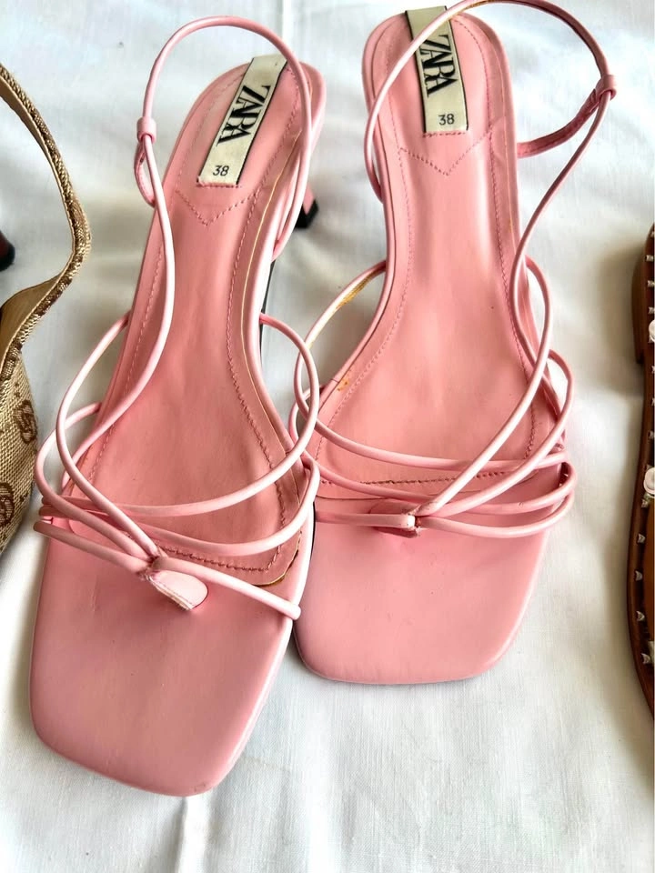 Size 7-7.5 / 38 Sandals - photo 2