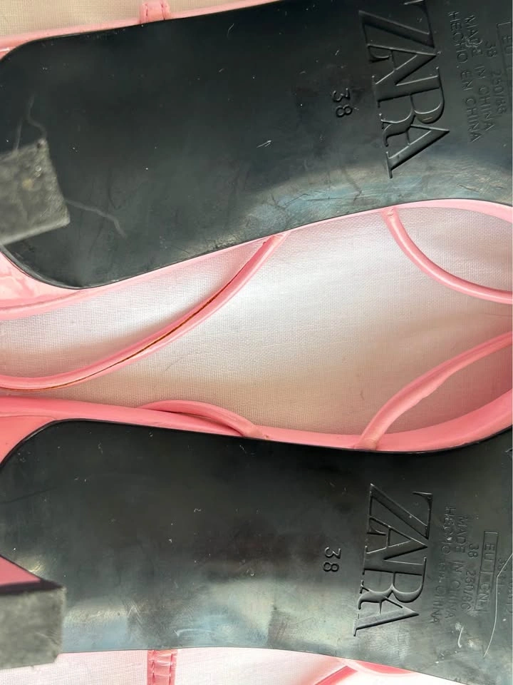 Size 7-7.5 / 38 Sandals - photo 4