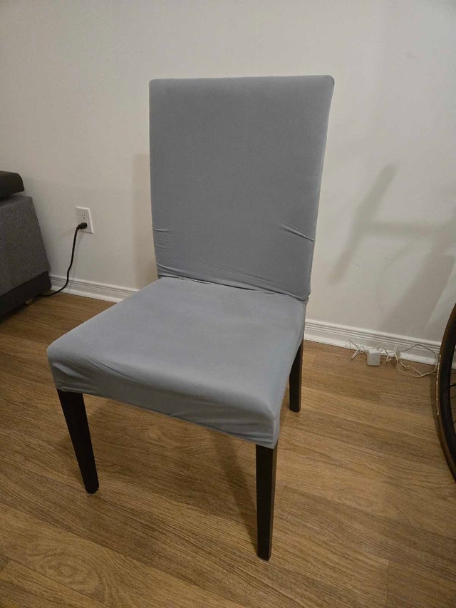 Round Dining Table and Chairs - photo 4