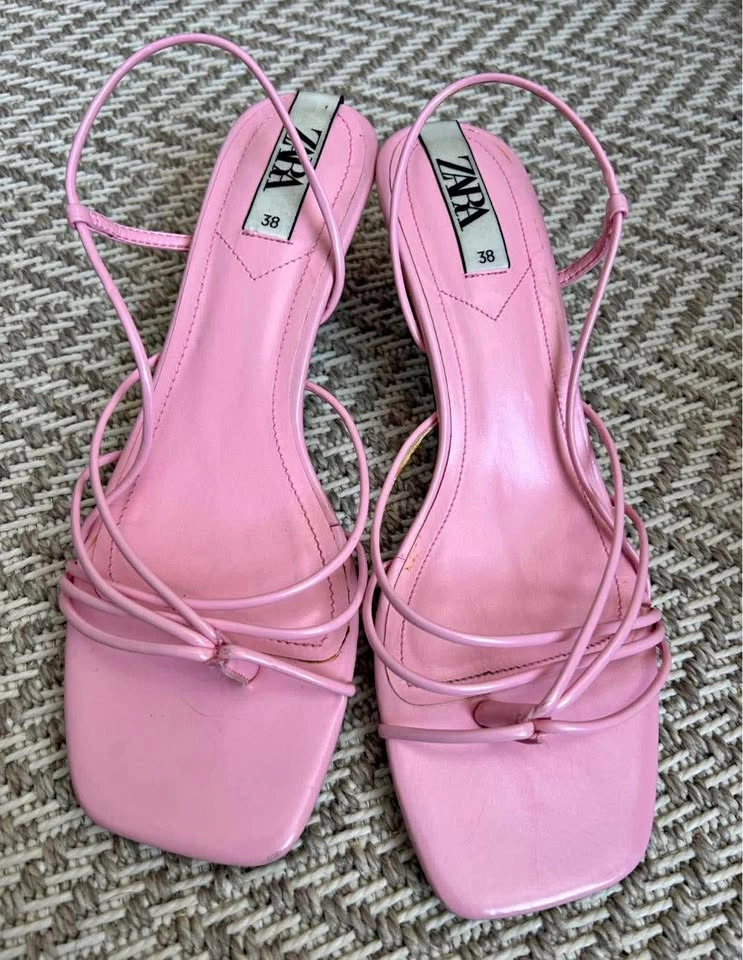 Kitten heels Zara sandals size 38 / 7.5 pink rose jolie