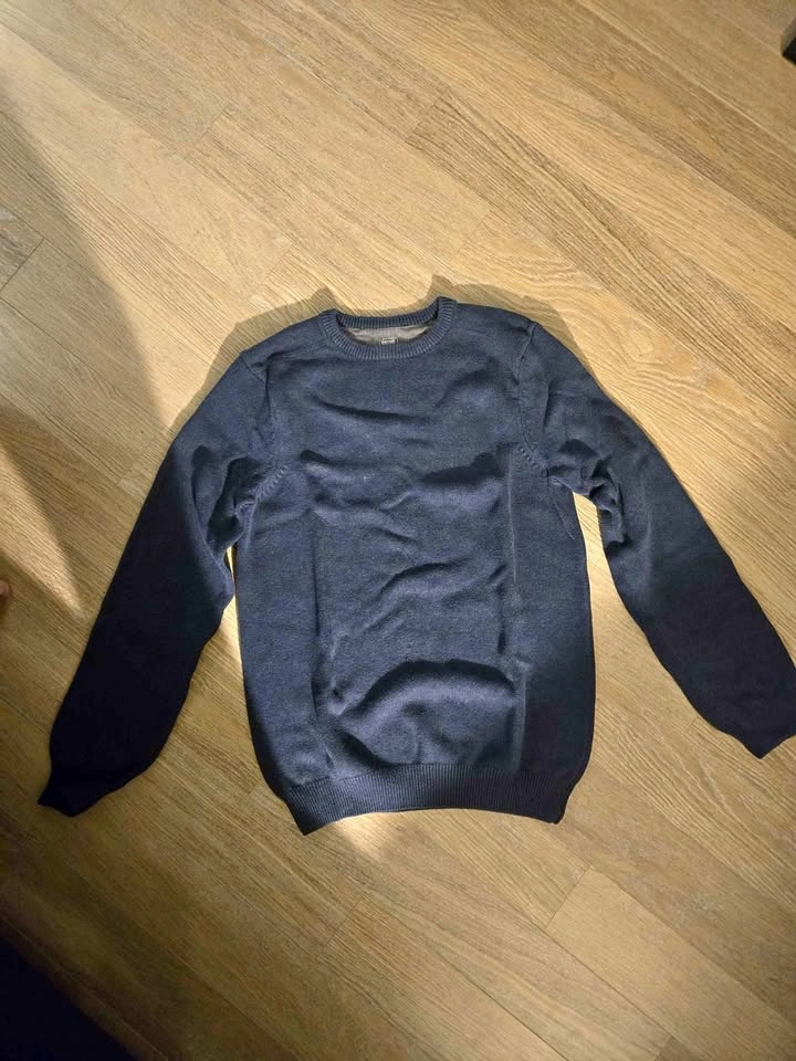 Denver Hayes Blue Next Sweater, size s