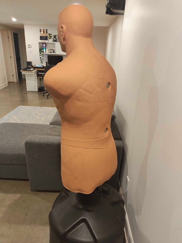 BOB Ultimate Training Mannequin - Excellent Condition - photo 3