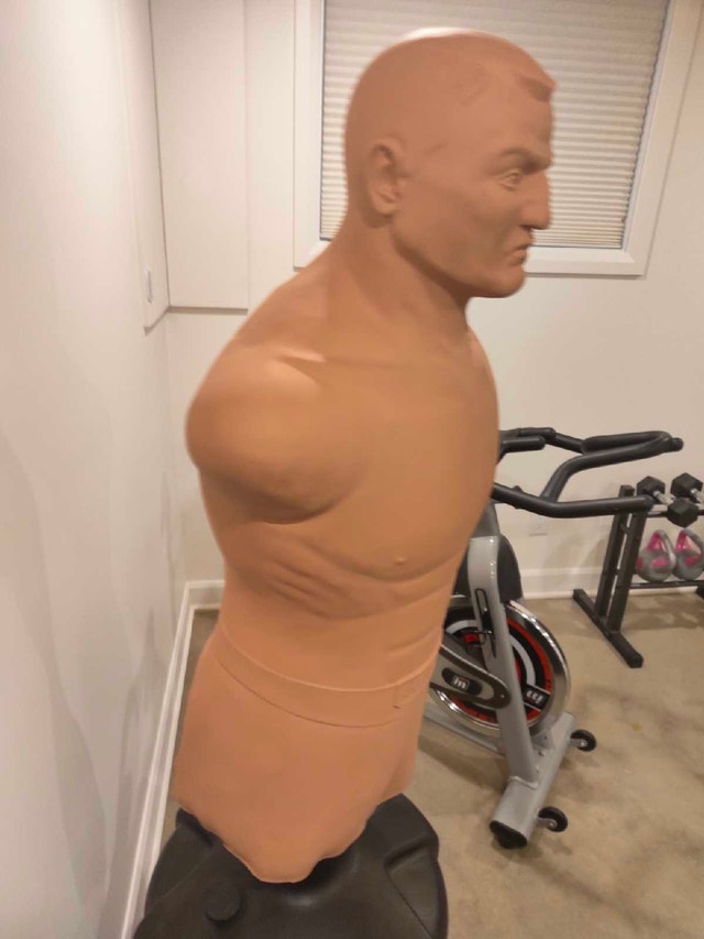 BOB Ultimate Training Mannequin - Excellent Condition - photo 4