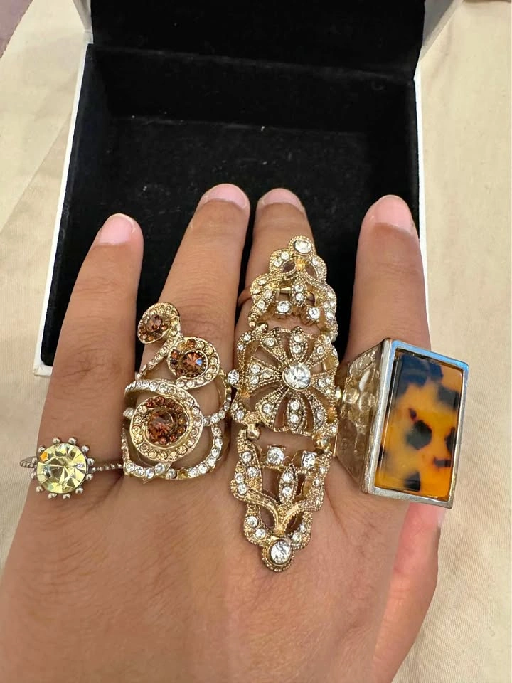 Women’s Rings