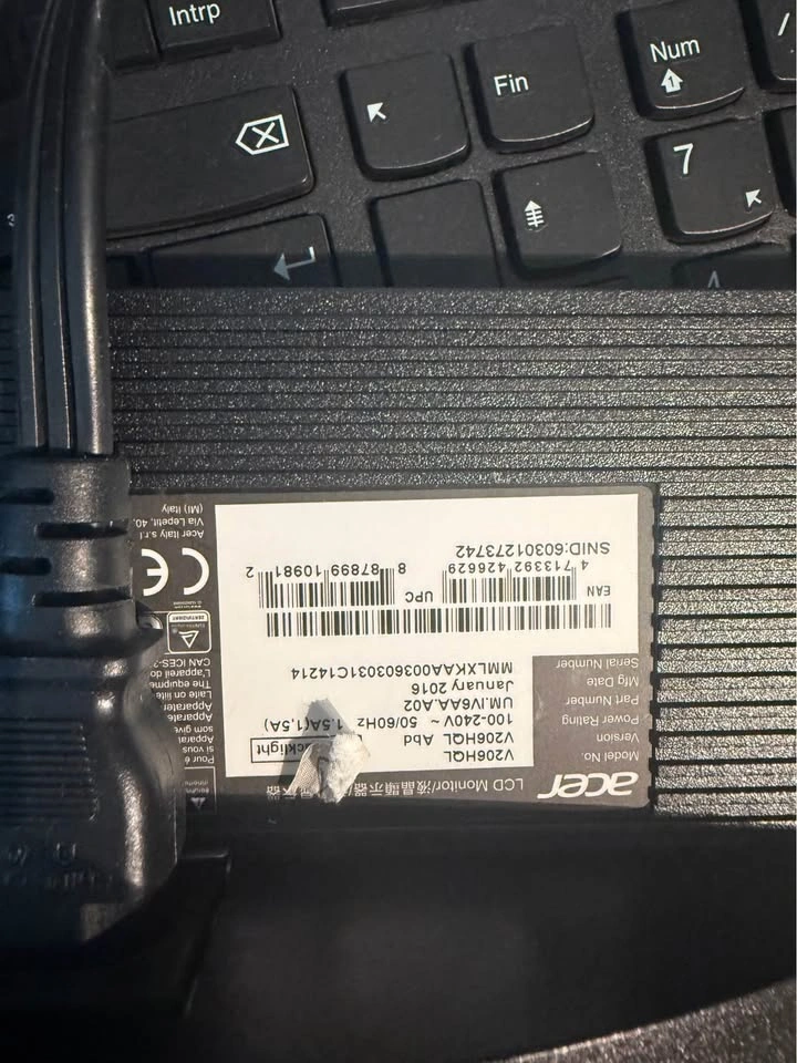 Lenovo S510 and acer V206HQL - photo 4
