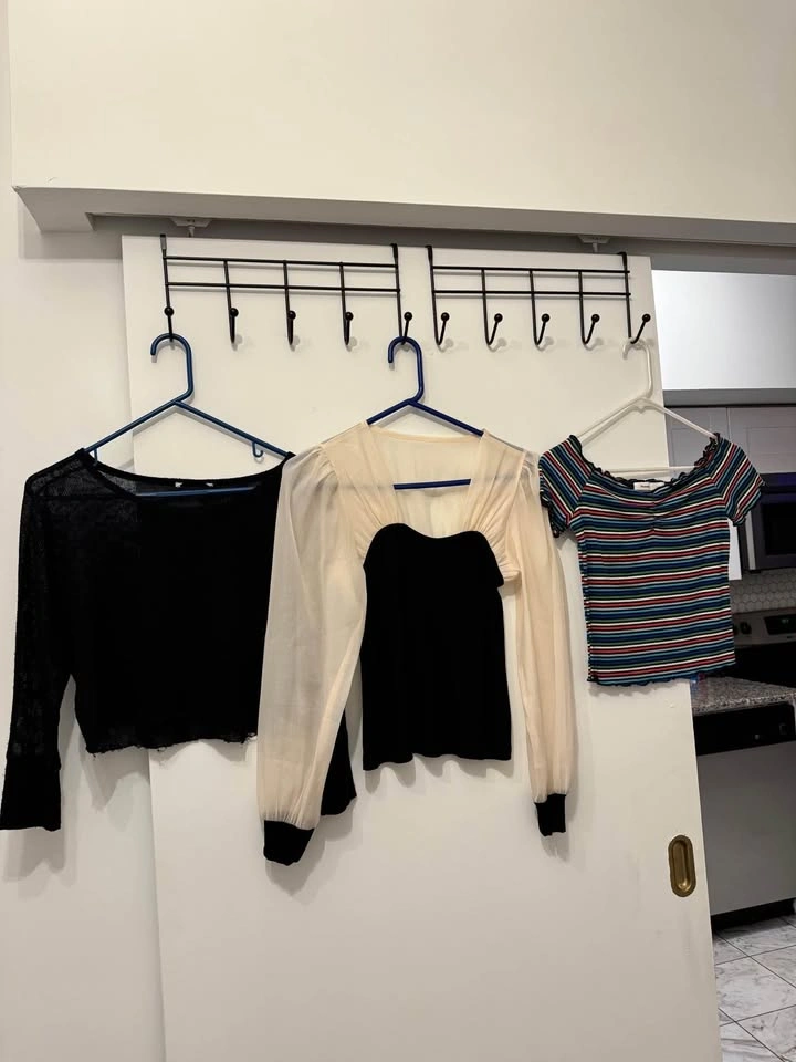 Women’s Clothing - photo 4