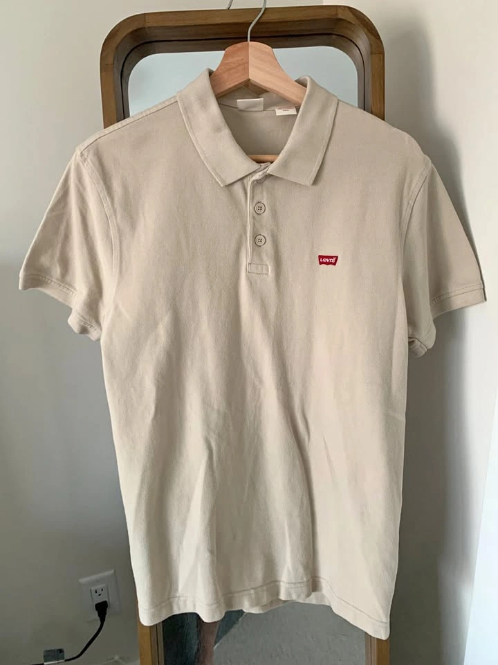 Men's Levi's Polo Shirt (Beige Colour)