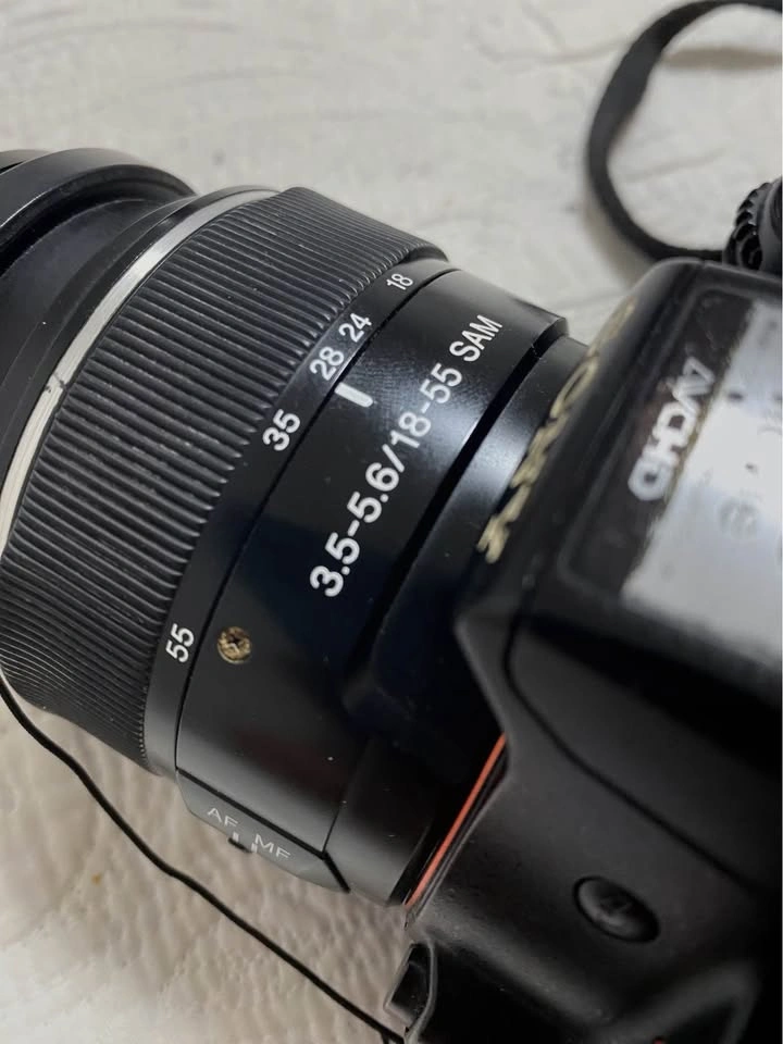 Sony Alpha A35 DSLR/SLT Camera Kit with 2 Lenses - photo 4