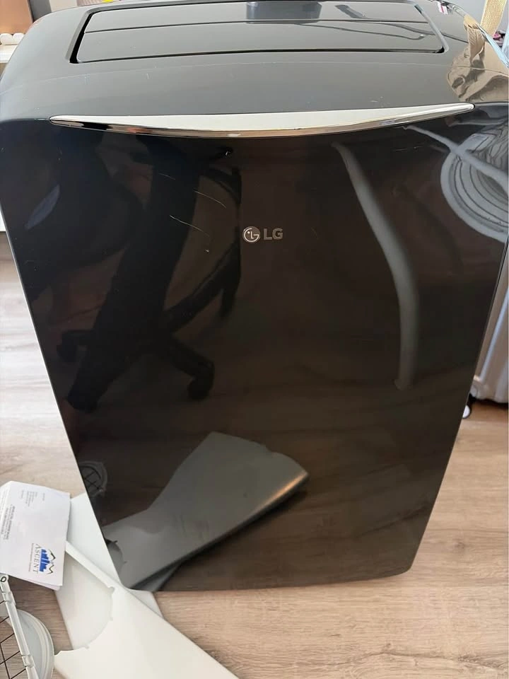 LG potable AC 12000BTU - photo 4