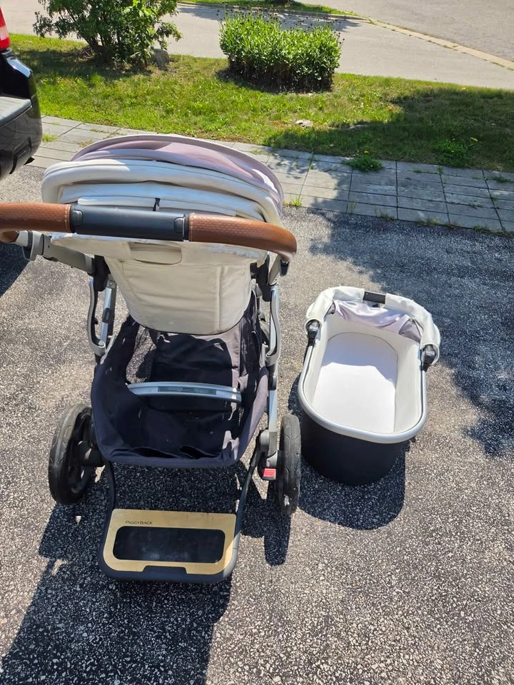 UPPAbaby Vista Stroller + Bassinet + PiggyBack Board (As-Is) - photo 2