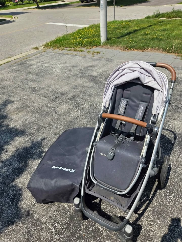 UPPAbaby Vista Stroller + Bassinet + PiggyBack Board (As-Is) - photo 4