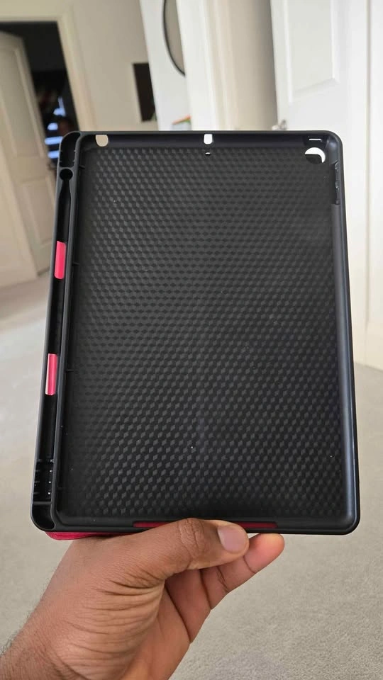 Black iPad Folio Case with Pencil Holder - photo 2