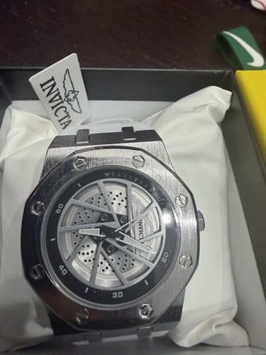 Invicta Speedway Rim 42mm Men's Watch Silver Dial White Band