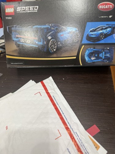 LEGO Speed Champions Bugatti Vision Gran Turismo Set 77253 - photo 2