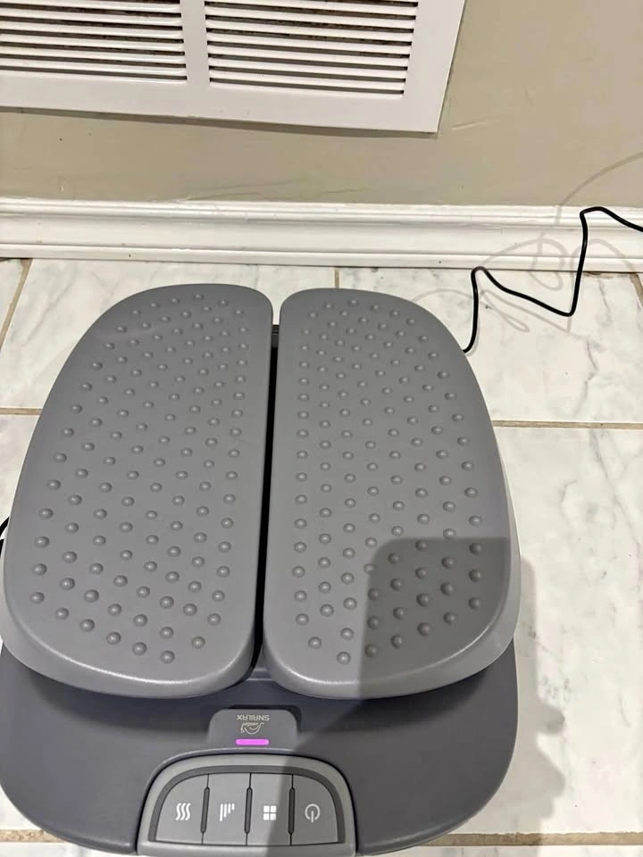 Snailax SL-591 Foot Massager with Heat - New/Open Box