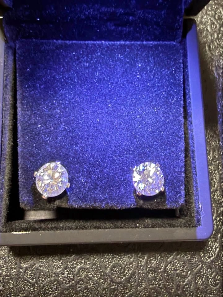 IGI Certified Laboratory Grown Diamond Stud Earrings
