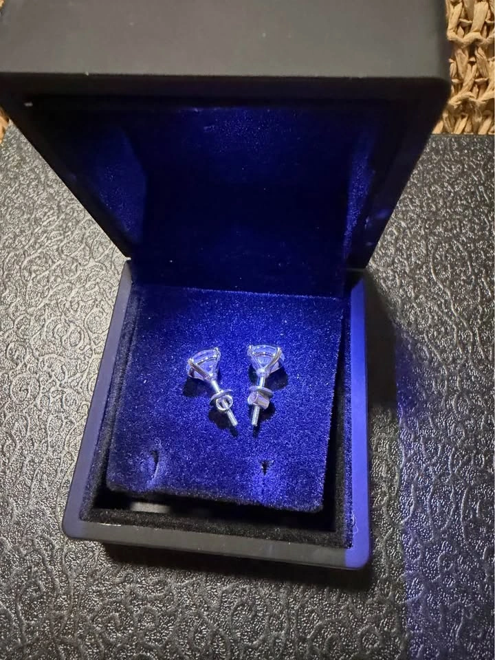 IGI Certified Laboratory Grown Diamond Stud Earrings - photo 3
