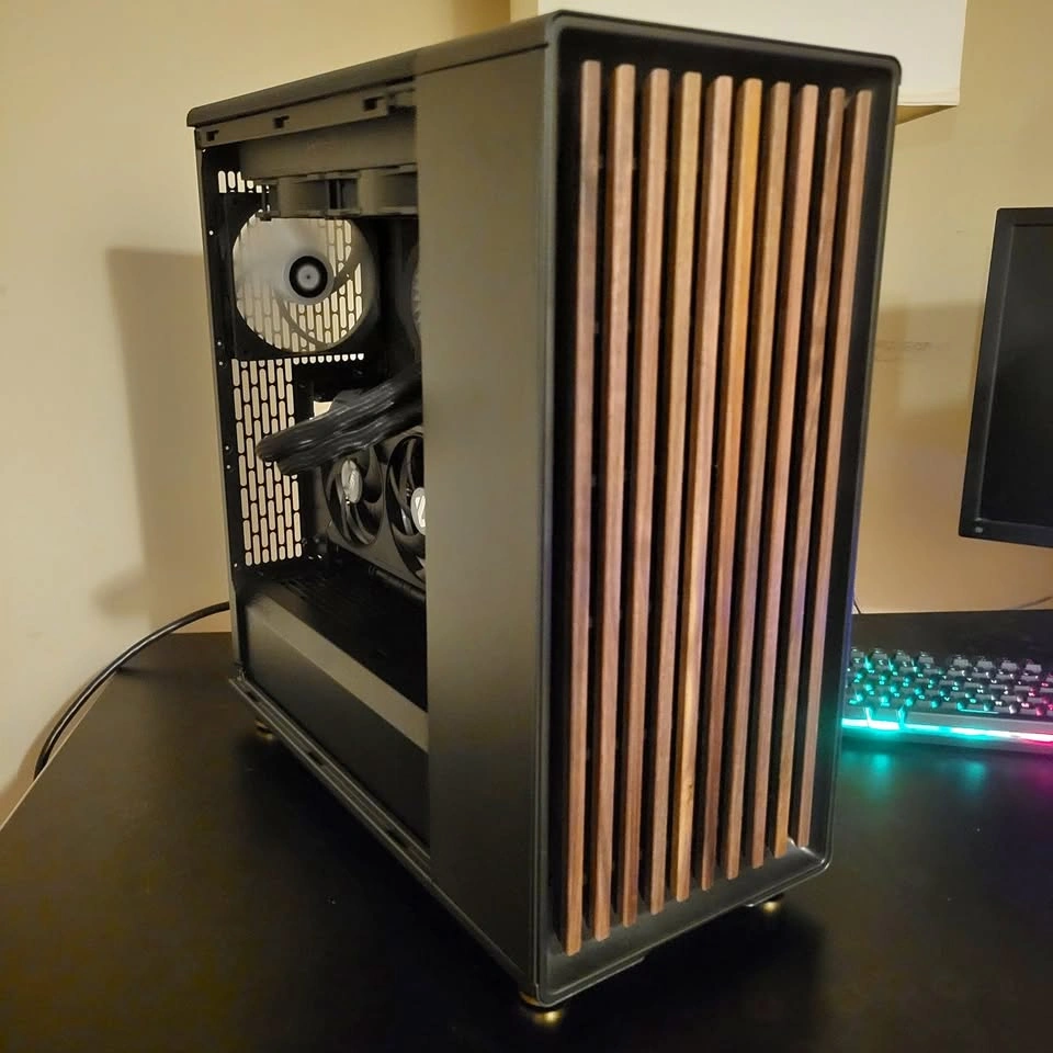 Ryzen 5-7600X3D | RTX 5070 | Gaming/Streaming PC - photo 2