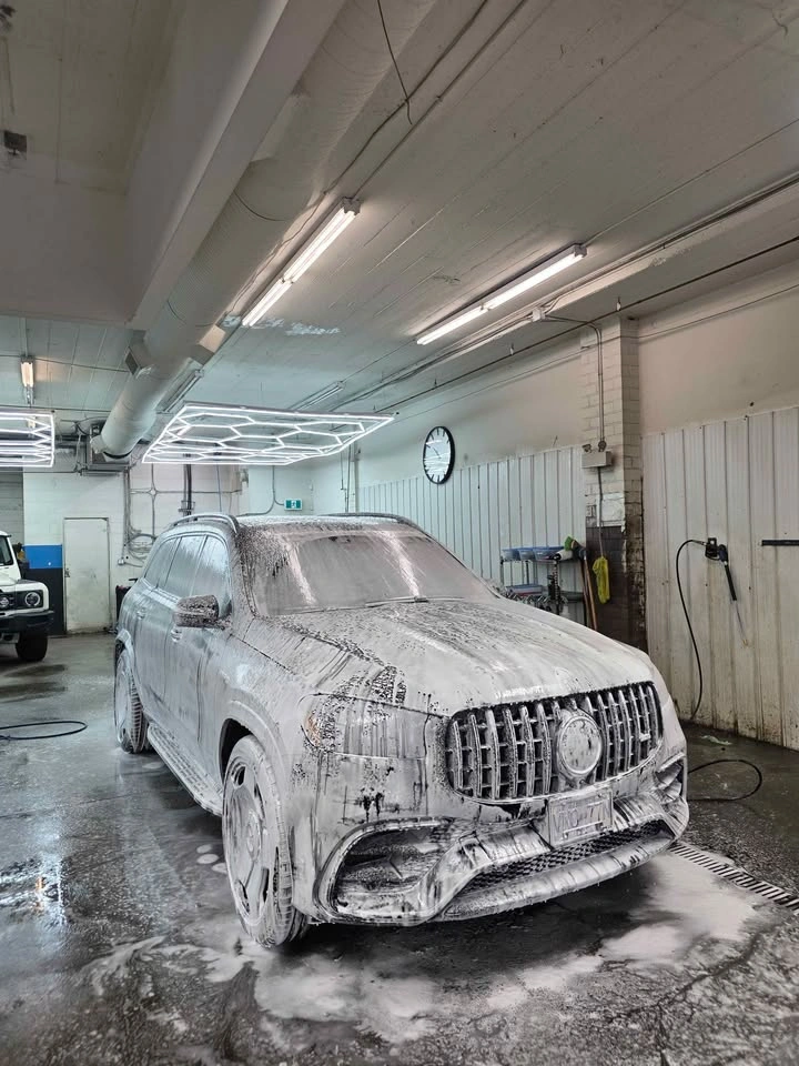 Mobile car detailing - photo 2